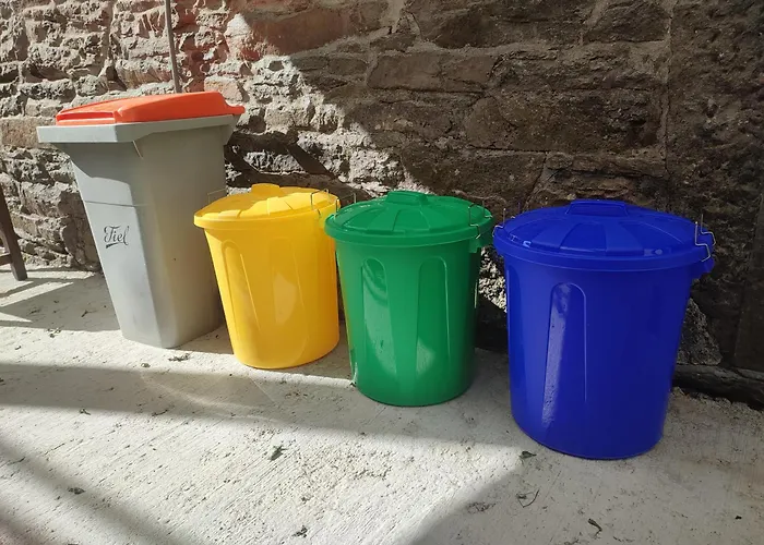 La Escondida Vut-le-952 샬레